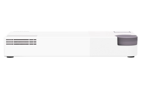 Interruttore QNAP QSW-M2106-4C 6x 2.5Gb 4x RJ-45/SFP+